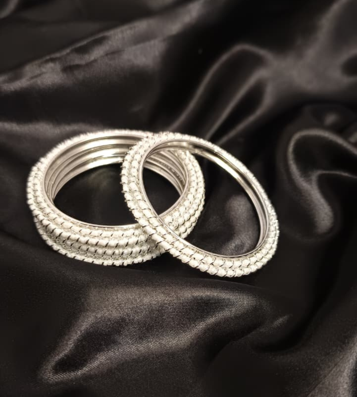 Double stringed silver bangles - Image 2