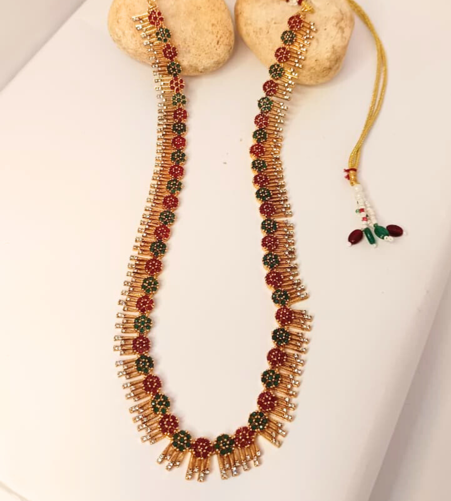 Apsara Haram temple jewellery set | Necklace + earrings - Image 4