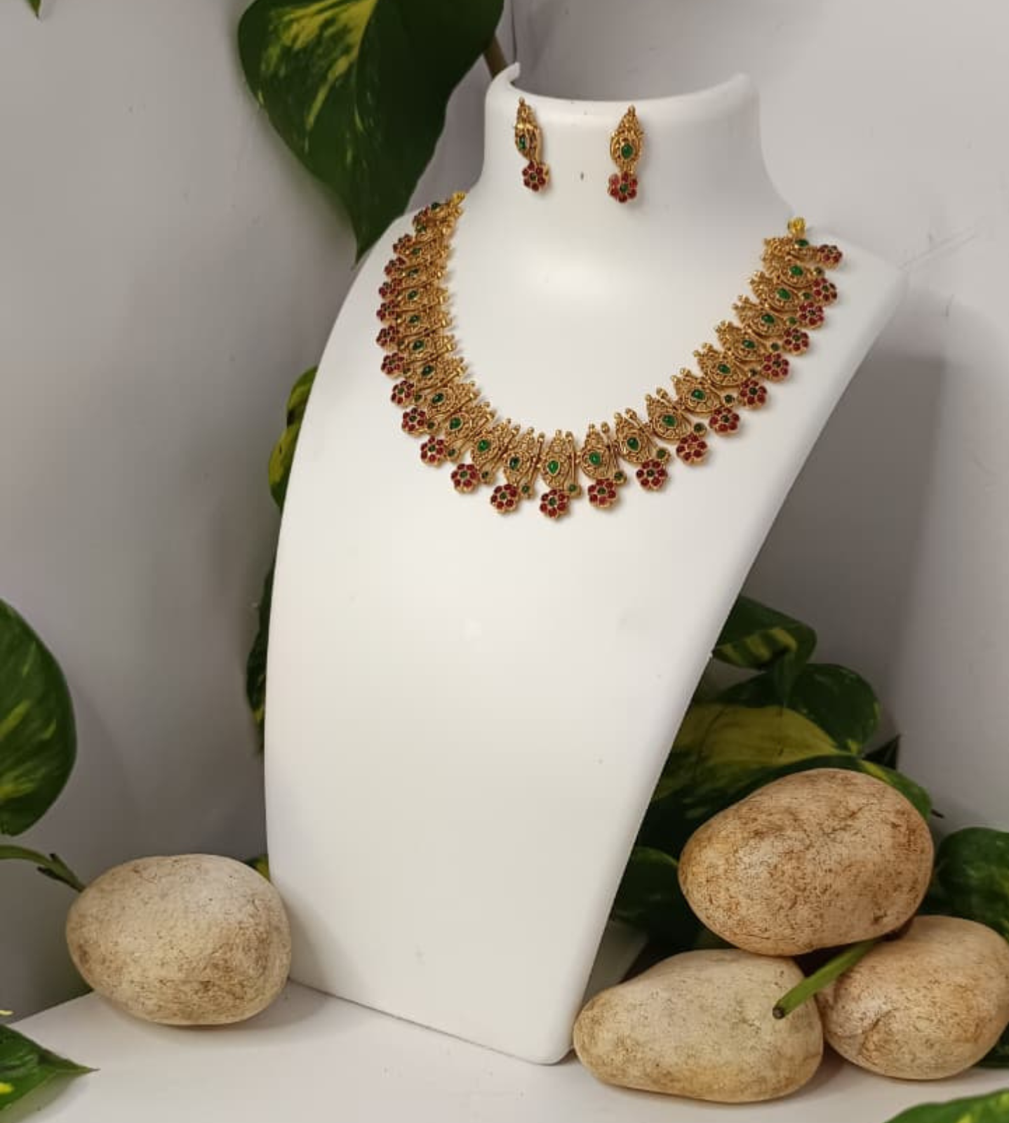 Mandhaarai antique temple jewellery | Necklace + jewellery - Image 3