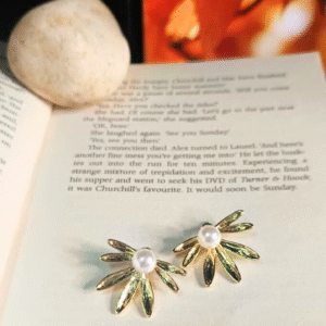 Daisy Pearl Stud Earrings | 2 in 1 Earring (Pearl only & Pearl+daisy) | Gold, Silver, Copper