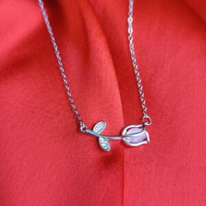 Tulip pendant neckalce